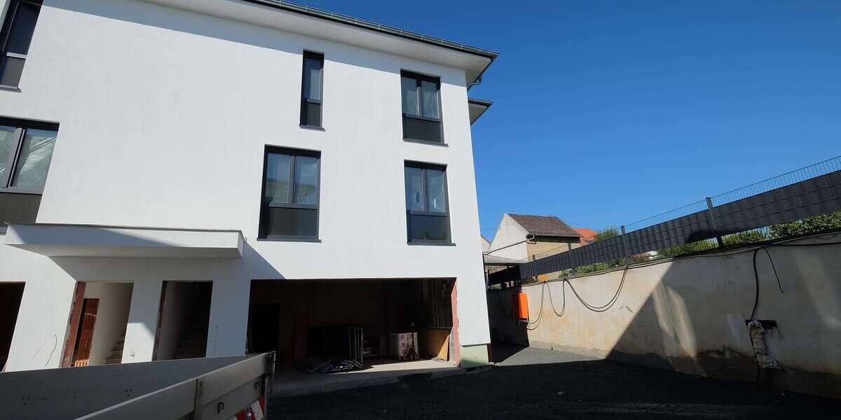 Haus zum Mieten in Offstein 2.100 € 190 m² 4 zimmer