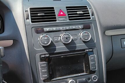VW Touran 206.500 km 5.900 &euro; Prittriching 86931