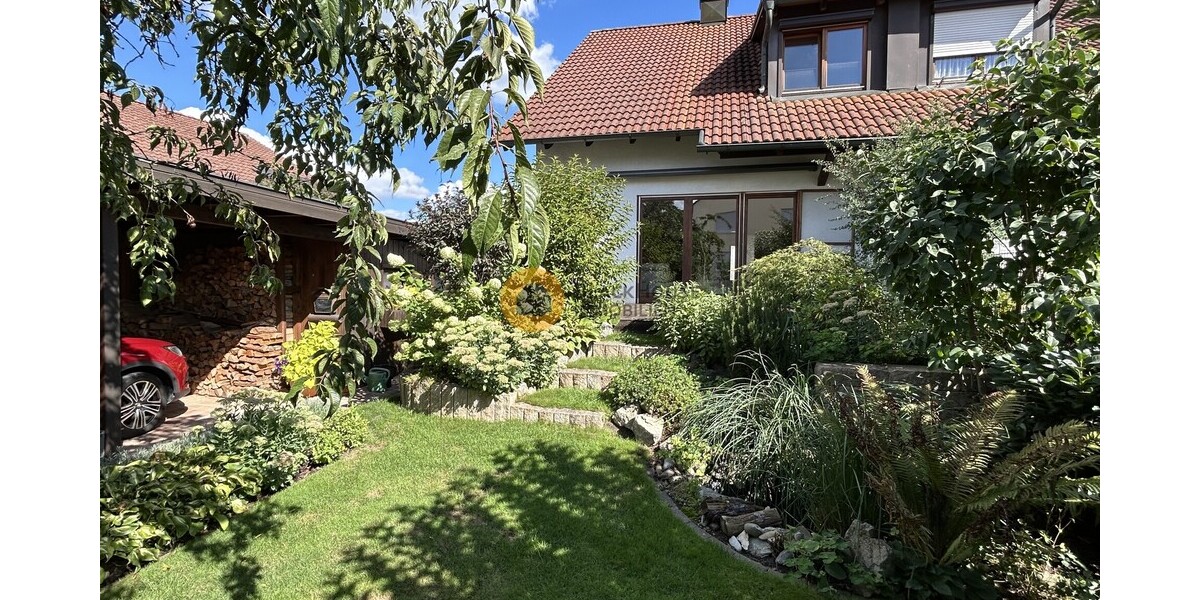 Doppelhaushälfte Bj. 1991, Carport und GeräteschuppenWerkstatt, Einzug ab Sommerferien 2026 möglich - Doppelhaushälfte Neustadt an der Donau | Angebot:26935269
