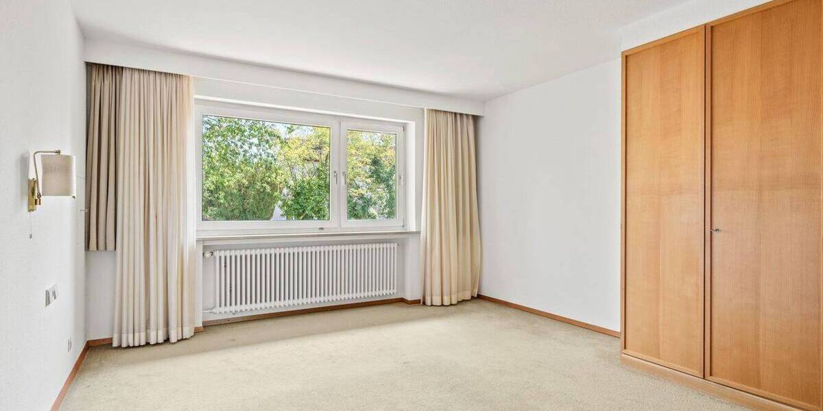 Einfamilienhaus Singen (Hohentwiel) Singen - 6 Zimmer, 235 m&sup2;, 695.000&euro; | Angebot:26835277