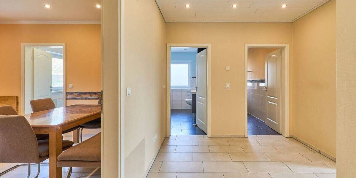 Bungalow Malente / Neukirchen Neukirchen - 4 Zimmer, 121 m&sup2;, 399.000&euro; | Angebot:26208386