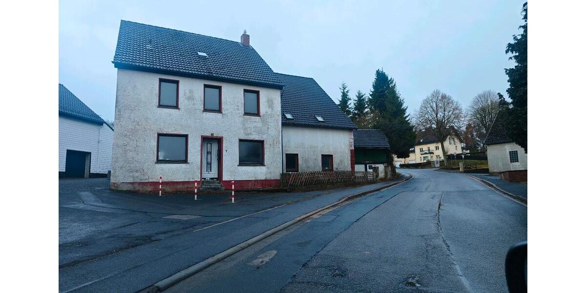 Einfamilienhaus Dahlem - 6 Zimmer, 300 m&sup2;, 85.000&euro; | Angebot:25056739