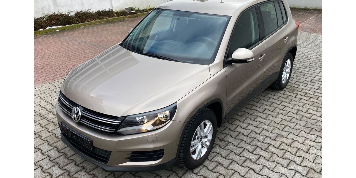 VW Tiguan 258.000 km 10.999 &euro; Frankfurt am Main 60389