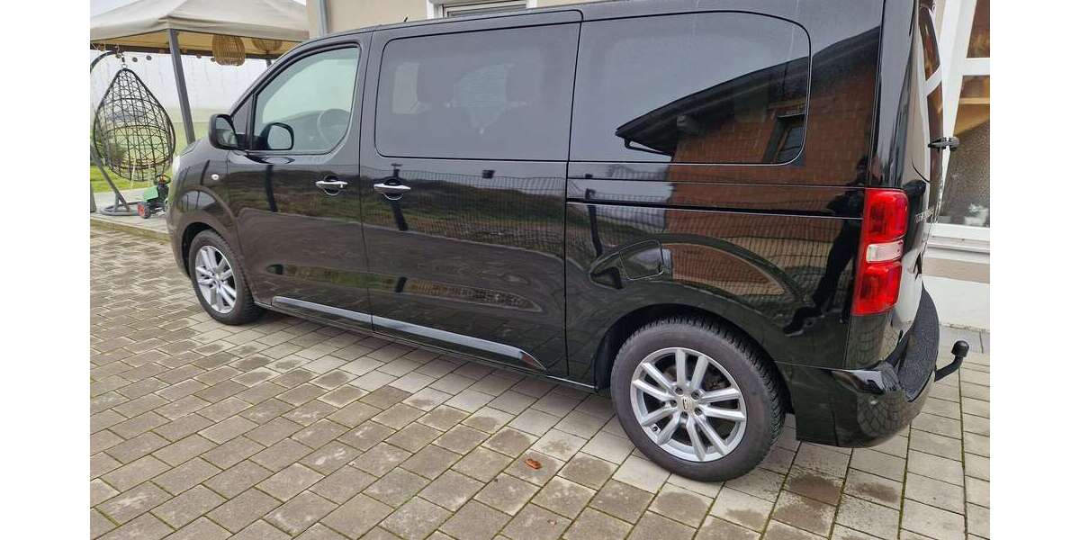 Peugeot Traveller 33.930 km 35.000 &euro; Heldenstein 84431