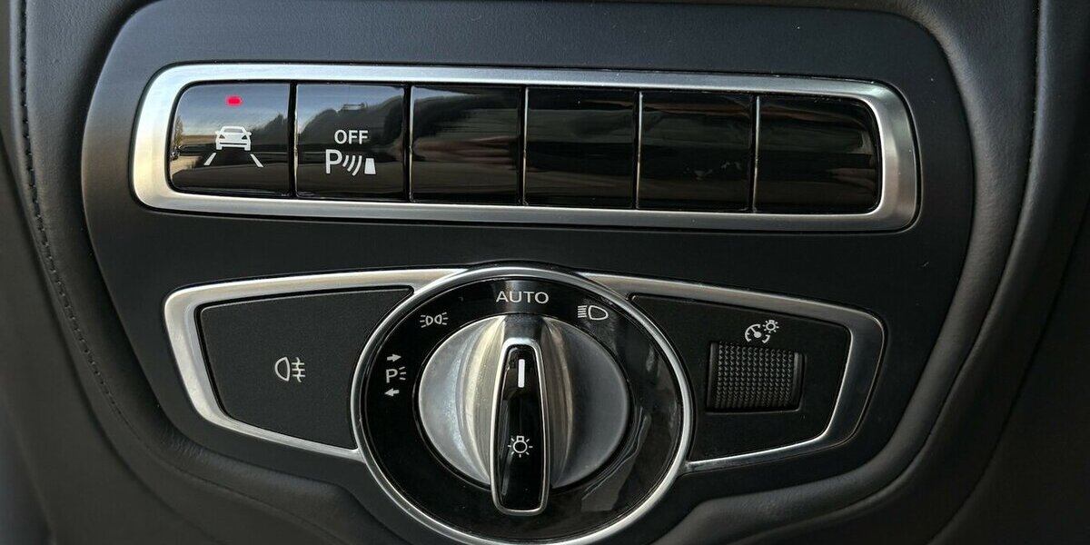 Mercedes-Benz G 400 d Stronger Than Time 360°/ACC/BURM/MASSAGE 141.105 km 93.900 &euro; Villingen-Schwenningen 78054