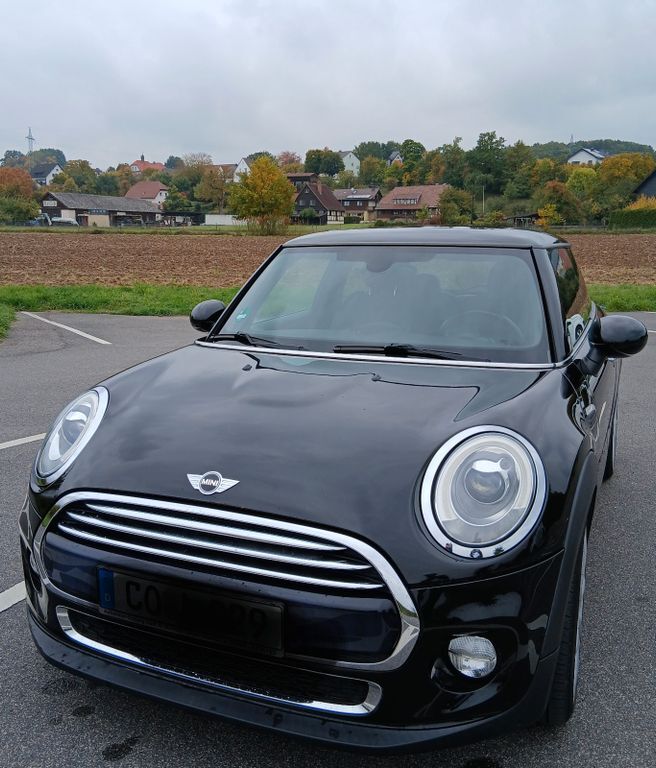 Mini Cooper 74.000 km 12.500 € Untersiemau 96253