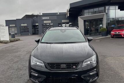 Seat Leon 145.820 km 14.399 &euro; Dittelbrunn 97456