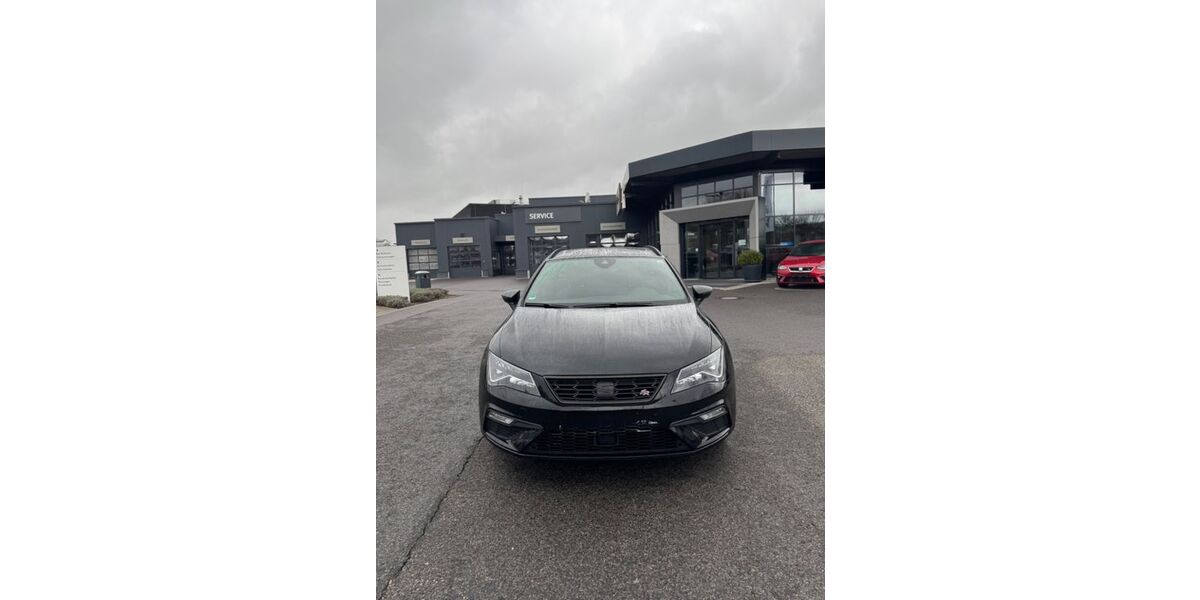 Seat Leon 145.820 km 14.599 &euro; Dittelbrunn 97456