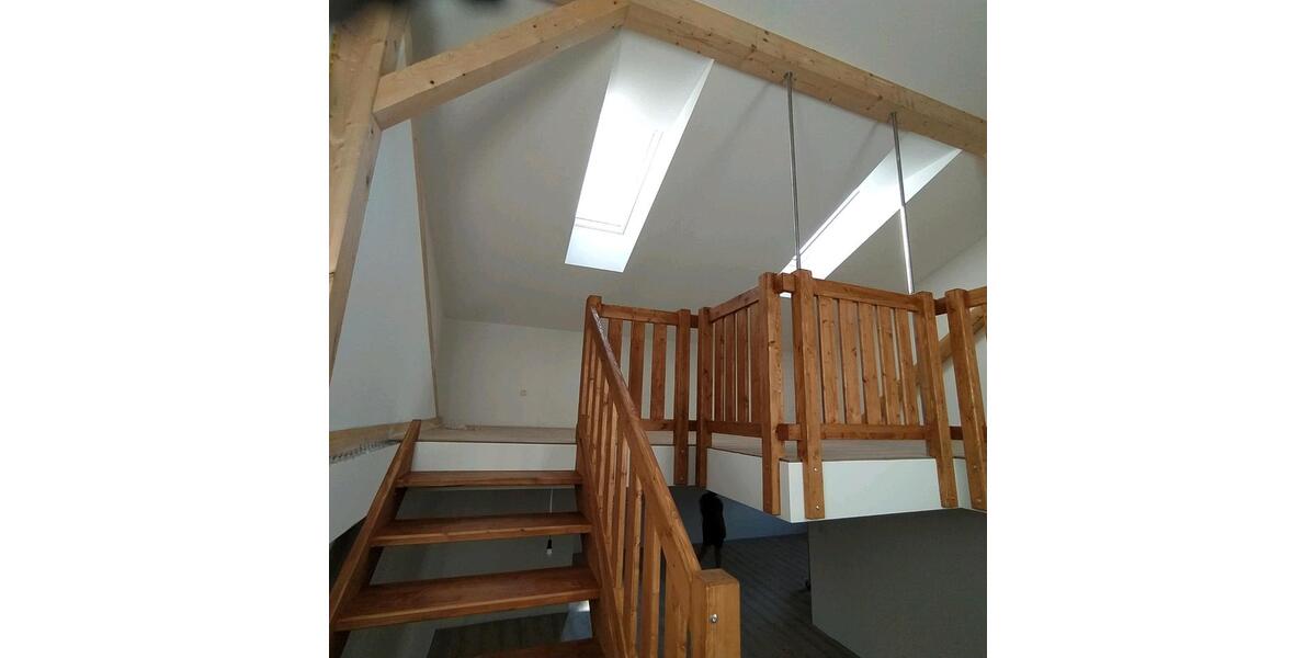 große helle 3 Zimmer- Galeriewohnung 3 zimmer