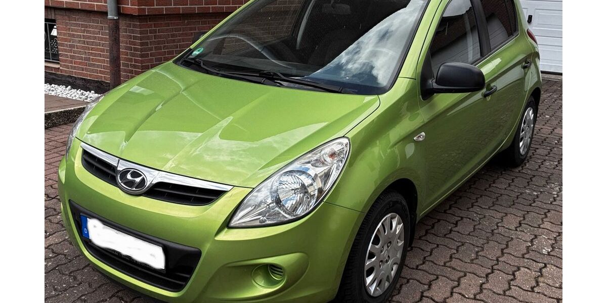 Hyundai i20 136.000 km 2.990 &euro; Hohenhameln 31249