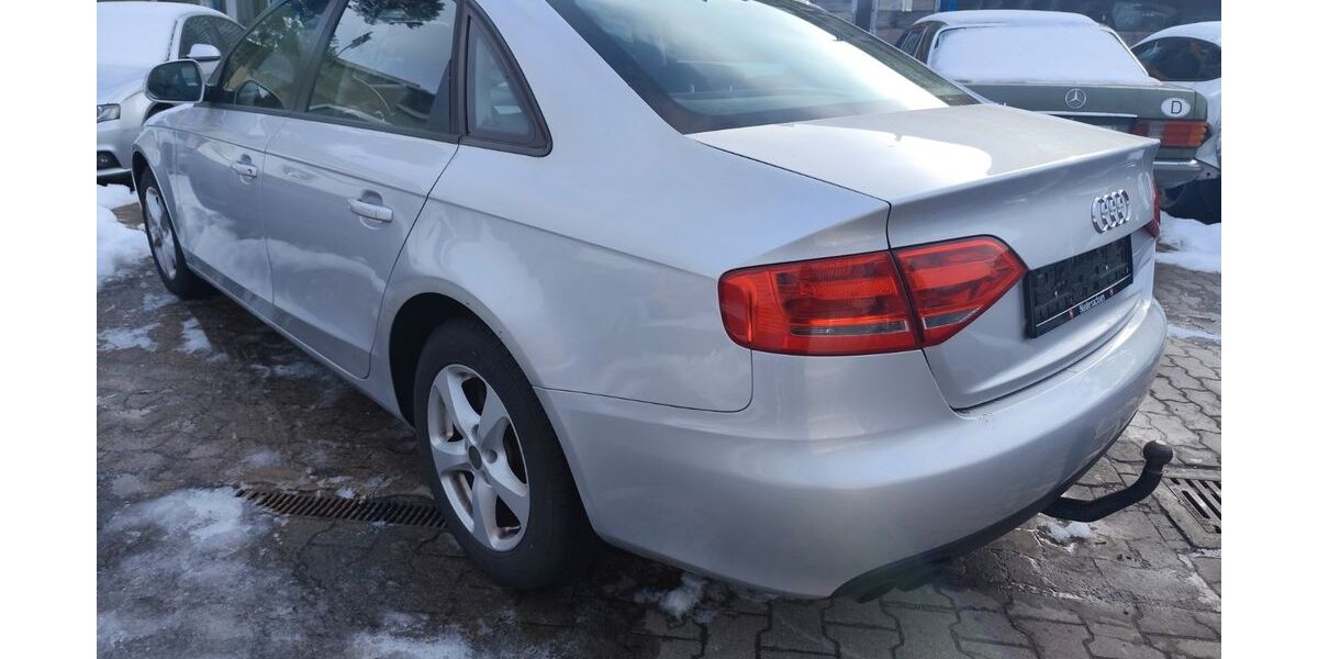 Audi A4 206.000 km 3.600 &euro; Augustdorf 32832
