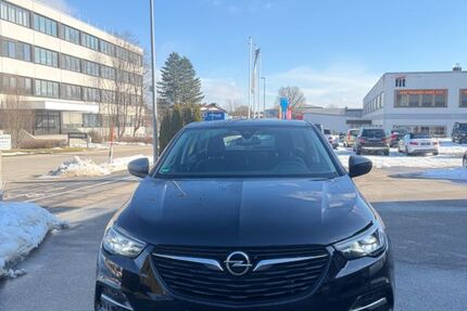 Opel Crossland (X) 60.000 km 11.000 &euro; Traunstein 83278