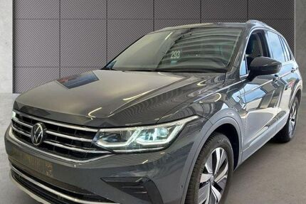 VW Tiguan 23.892 km 29.880 &euro; Wesel 46483