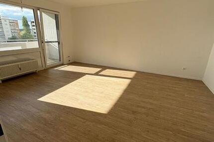 Wohnung Dietzenbach - 2 Zimmer, 62 m&sup2;, 870&euro; | Angebot:26301286