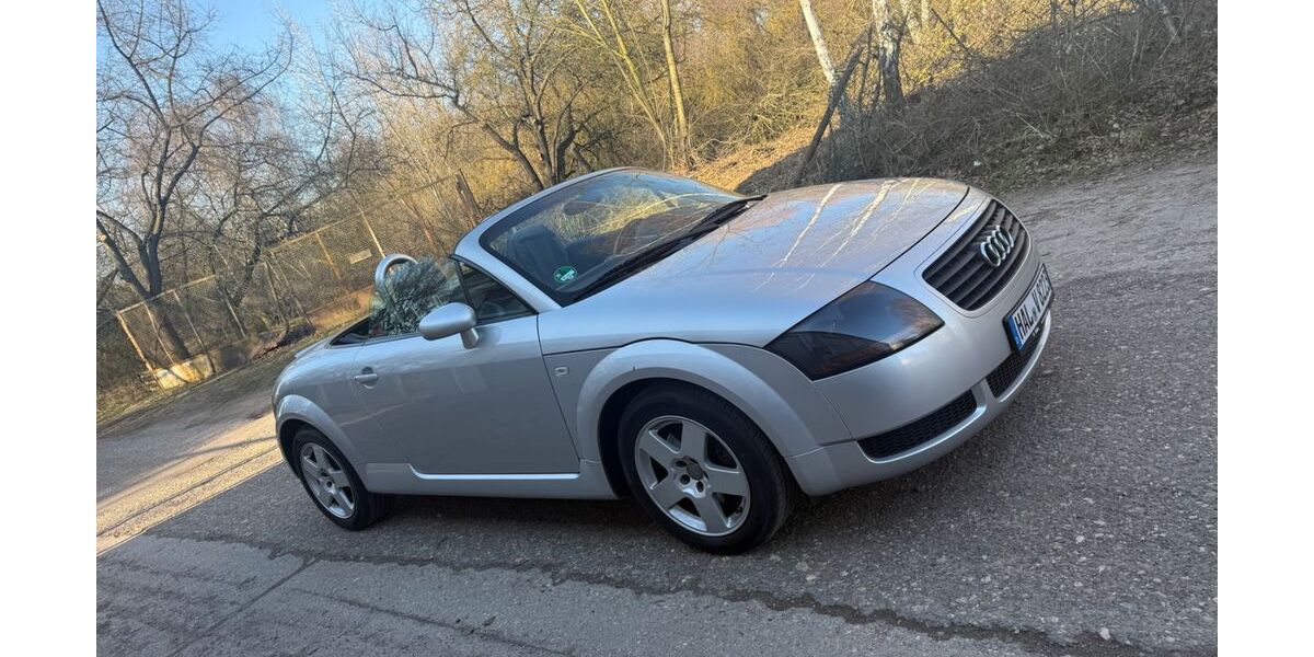 Audi TT 242.000 km 4.250 &euro; Halle 06116