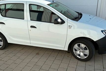 Dacia Sandero 74.400 km 3.600 &euro; Waldkraiburg 84478