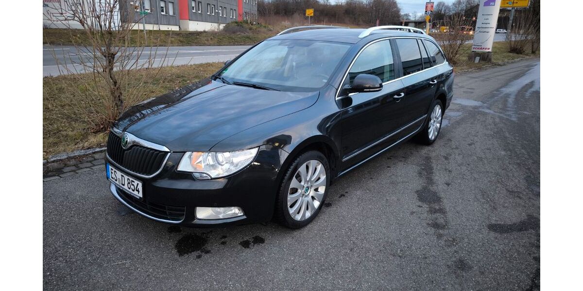 Skoda Superb 351.742 km 4.100 &euro; Filderstadt 70794