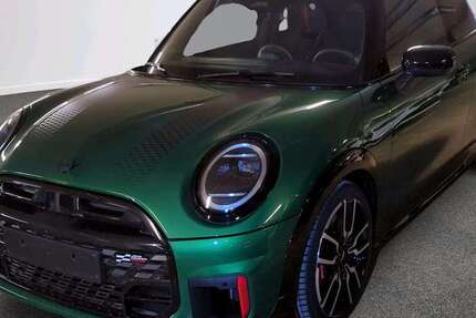 Mini John Cooper Works 1.759 km 39.821 &euro; München 80788