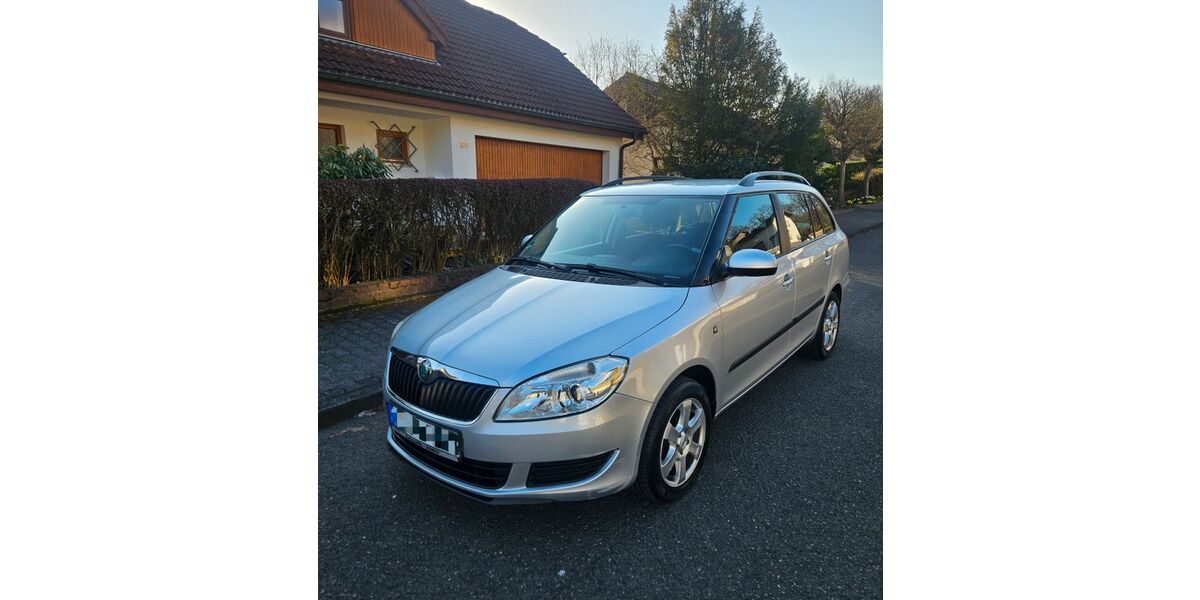 Skoda Fabia 130.000 km 4.299 &euro; Siegen 57072