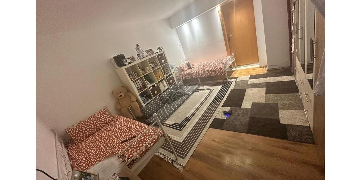 Maisonettenwohnung Ganderkesee - 5 Zimmer, 126 m&sup2;, 1.450&euro; | Angebot:25718042