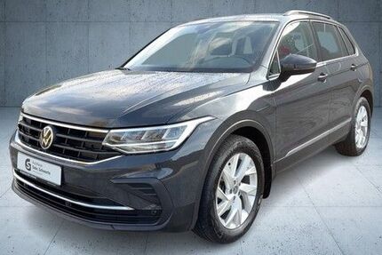 VW Tiguan 66.000 km 25.890 € Cloppenburg 49661