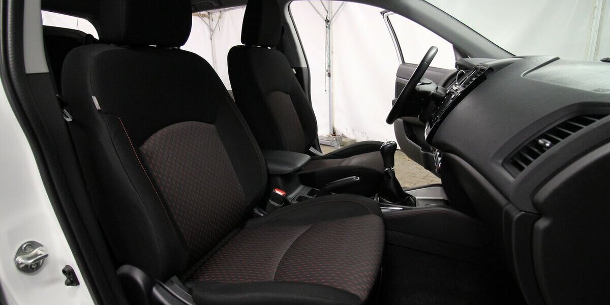 Mitsubishi ASX 1.6 Edition 100 Plus AHK+KAMERA+XENON+NAVI 81.780 km 13.500 &euro; Hagenow 19230