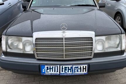 Mercedes-Benz 230 190.000 km 7.900 &euro; Braak 22145