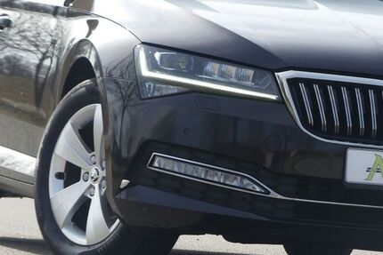 Skoda Superb 128.300 km 17.450 &euro; Regensburg 93059