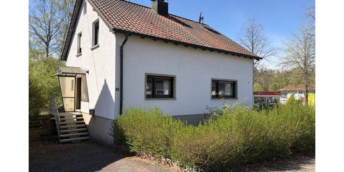 Mehrfamilienhaus, Wohnhaus Schiffweiler Stennweiler - 6 Zimmer, 158 m&sup2;, 198.000&euro; | Angebot:26434026