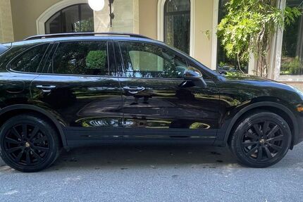 Porsche Cayenne 159.000 km 22.999 € Weisweil 79367