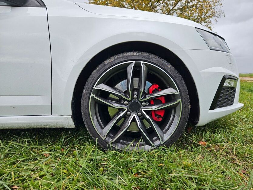 Skoda Octavia 78.000 km 22.999 € Eckental 90542