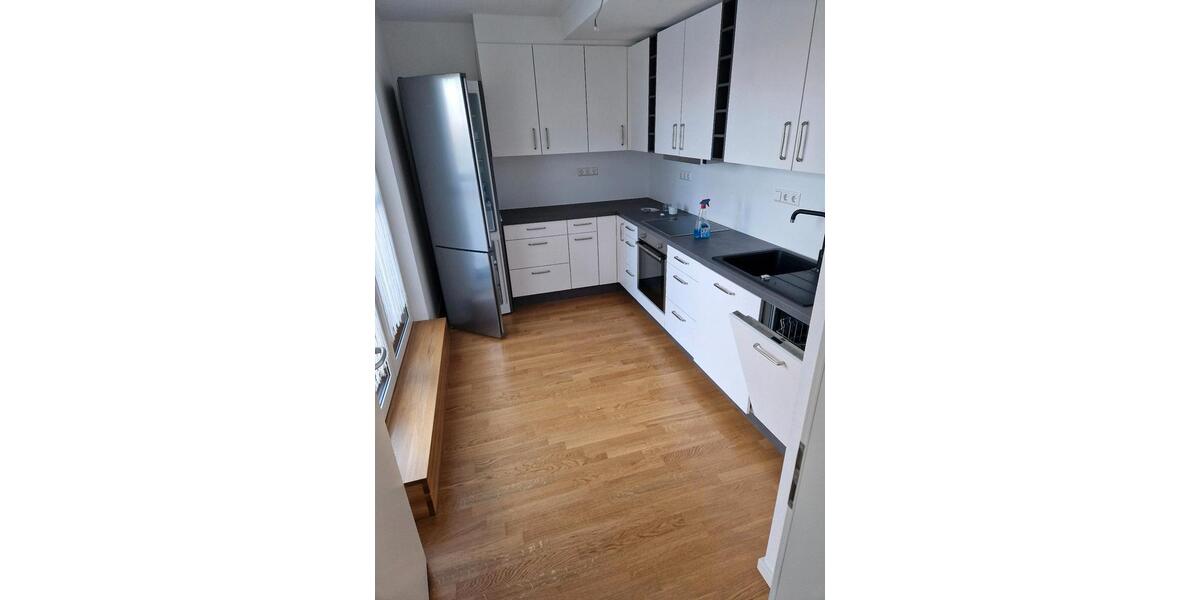 Etagenwohnung Freiburg im Breisgau Lehen - 2 Zimmer, 77 m&sup2;, 495.000&euro; | Angebot:26124324