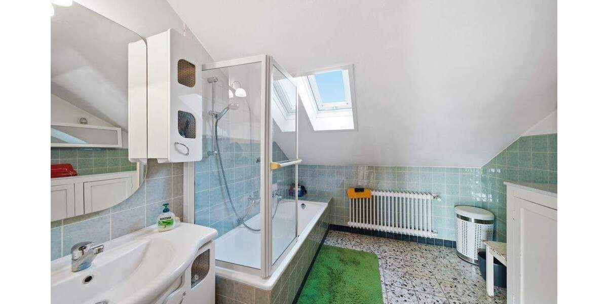 Mehrfamilienhaus, Wohnhaus Grenzach-Wyhlen Grenzach - 7 Zimmer, 186 m&sup2;, 795.000&euro; | Angebot:25814945