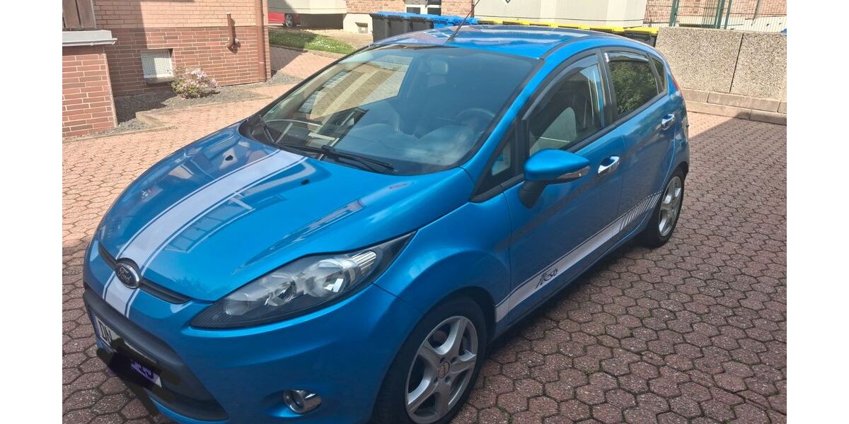 Ford Fiesta 141.300 km 3.800 &euro; Düren 52353