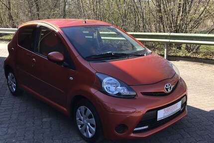 Toyota Aygo 57.245 km 6.990 &euro; Fuhlenhagen 21493