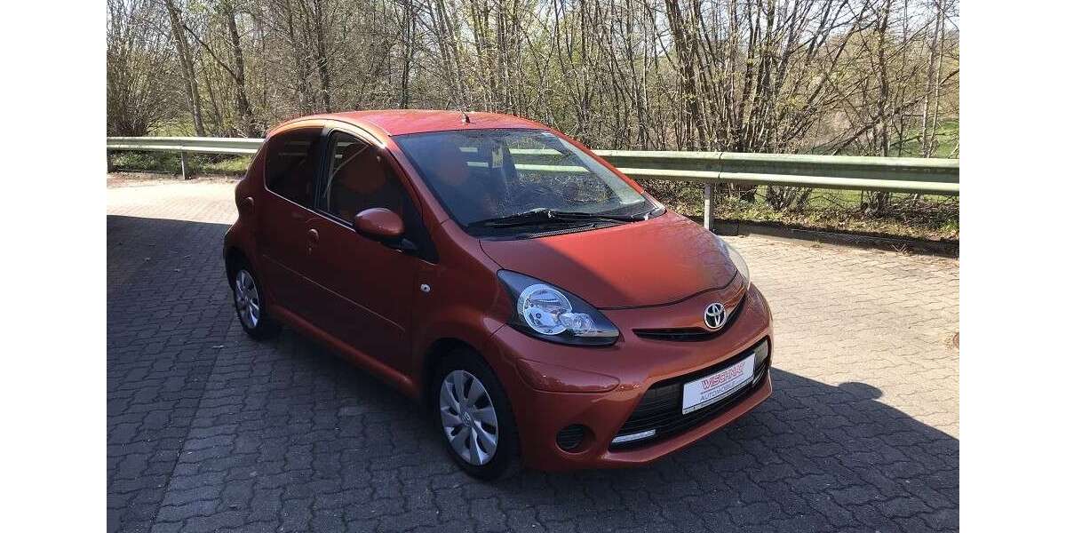 Toyota Aygo 57.245 km 6.990 &euro; Fuhlenhagen 21493