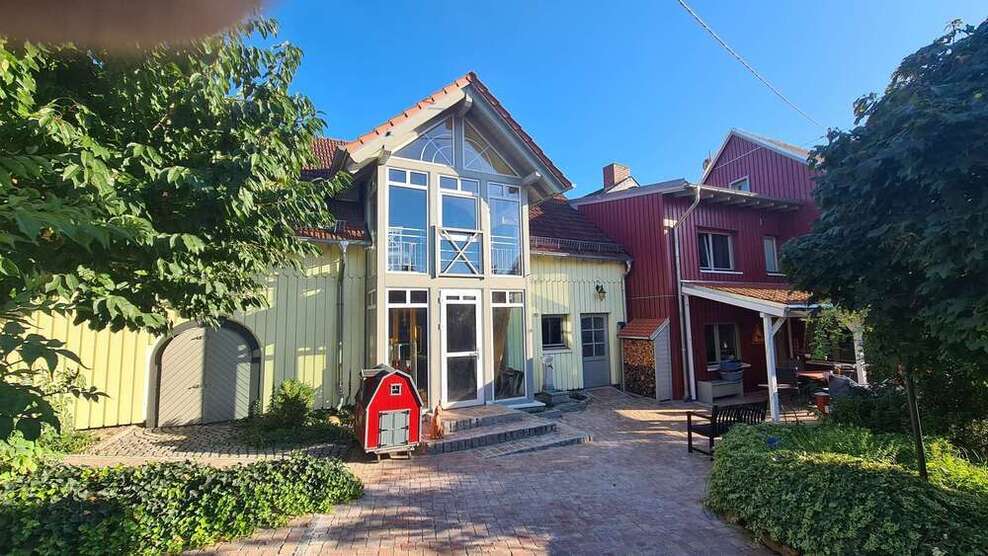 Büro in Hargesheim 749.000 € 446.58 m²