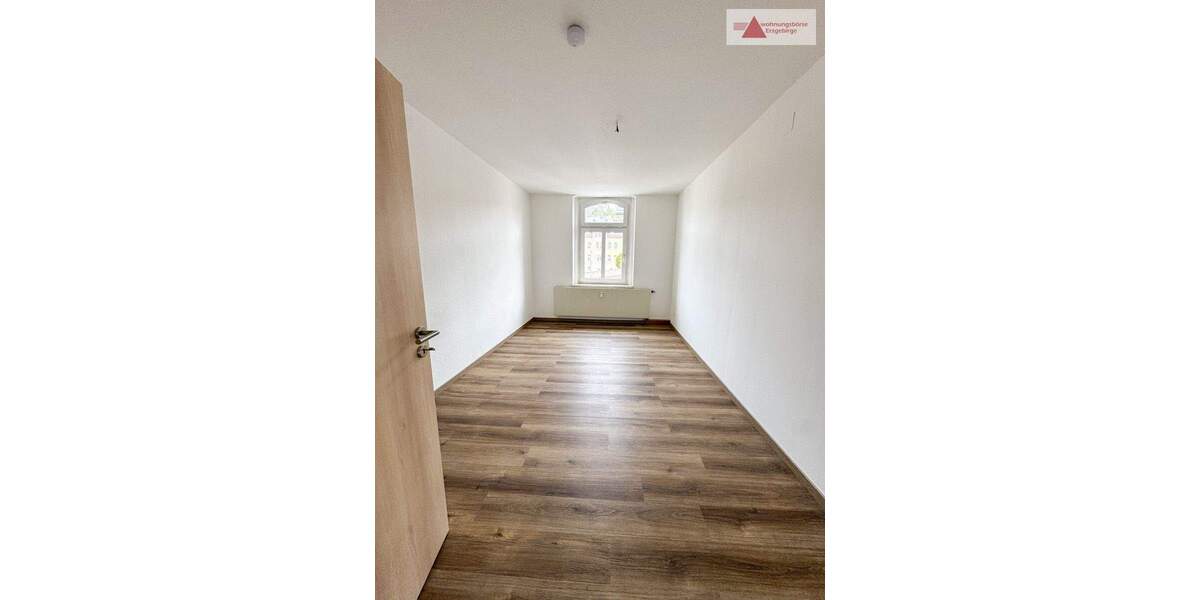 Etagenwohnung Aue Aue - 3 Zimmer, 91 m&sup2;, 499&euro; | Angebot:25567409