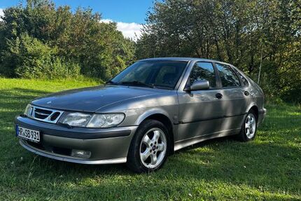 Saab 9-3 214.400 km 2.285 &euro; Frankfurt am Main 60486