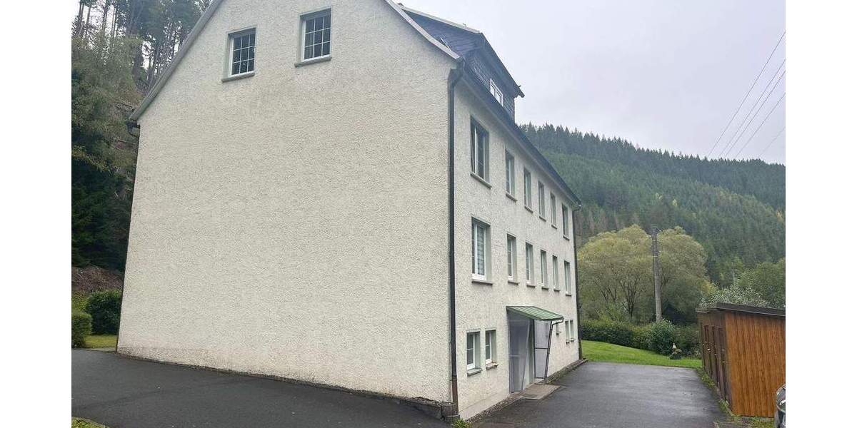 2- Raumwohnung im Dachgeschoss in Katzhütte 2 zimmer