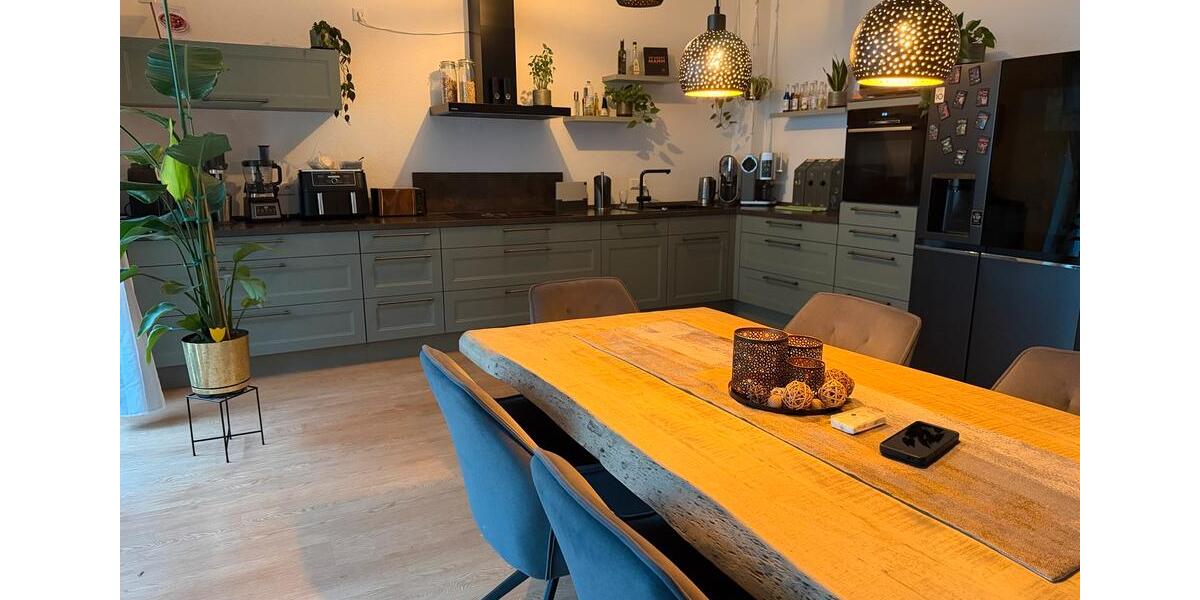 Erdgeschoßwohnung Mönchengladbach Süd - 3 Zimmer, 110 m&sup2;, 1.463&euro; | Angebot:26034993