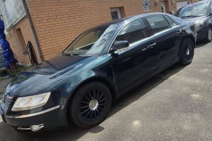 VW Phaeton 298.568 km 2.890 &euro; Neunkirchen Seelscheid 53819