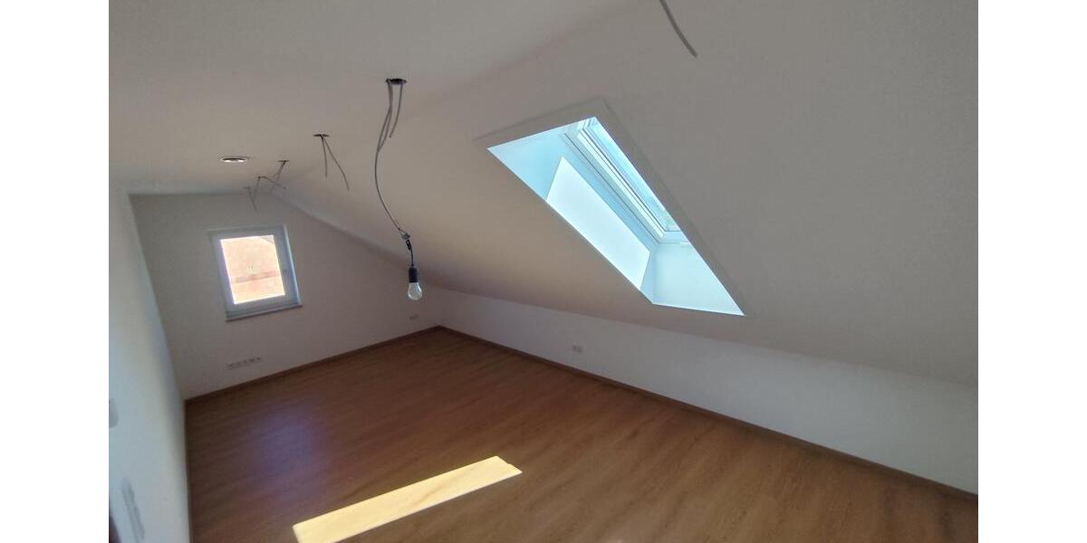 Mehrfamilienhaus, Wohnhaus Ehekirchen - 6 Zimmer, 170 m&sup2;, 1.700&euro; | Angebot:26399722