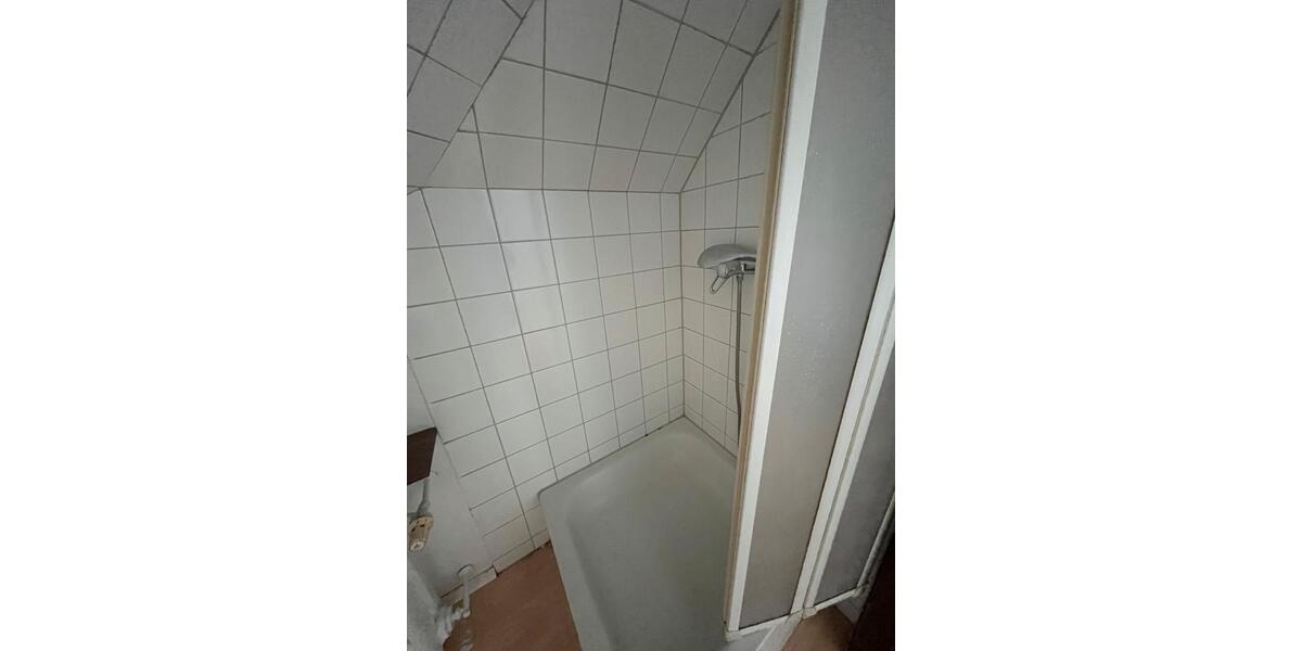 Etagenwohnung Flensburg - 3 Zimmer, 85 m&sup2;, 809&euro; | Angebot:26094605