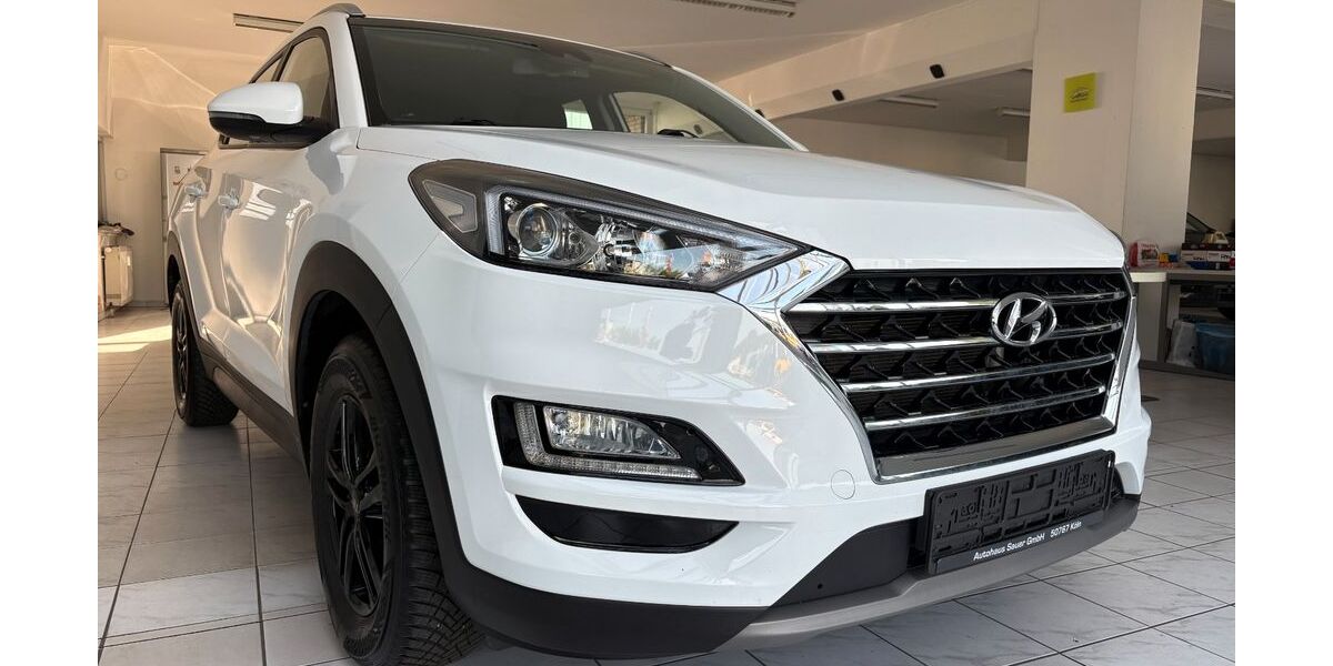 Hyundai TUCSON 58.085 km 19.500 &euro; Köln 50767