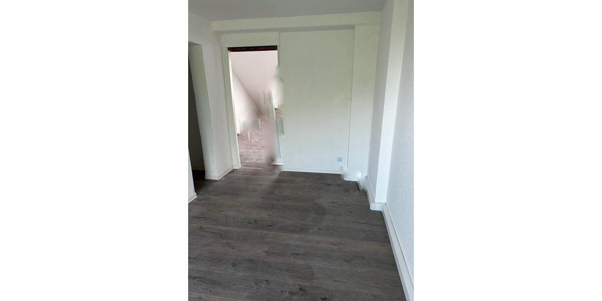 Dachgeschoßwohnung Dortmund Innenstadt Nord - 4 Zimmer, 75 m&sup2;, 150.000&euro; | Angebot:26827324