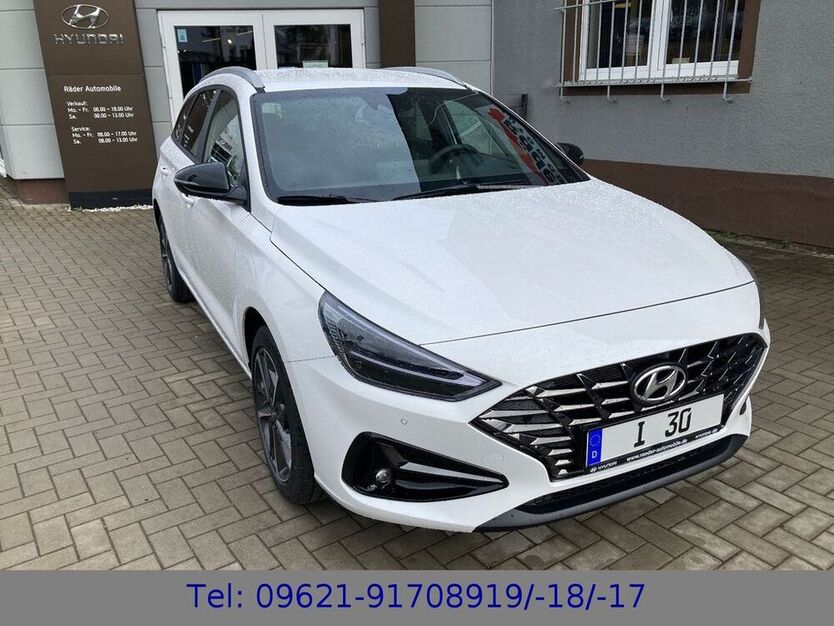 i30