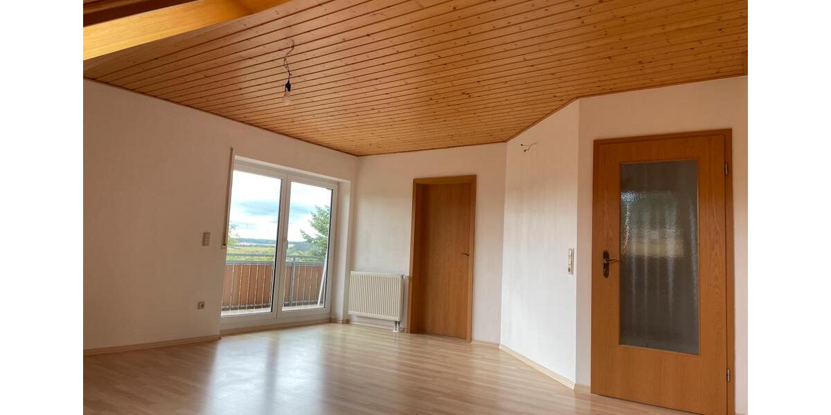 Wunderschöne helle Wohnung mit Blick über Boxberg 3 zimmer