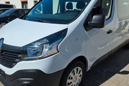 Renault Trafic 127.400 km 13.999 &euro; Vilshofen an der Donau 94474