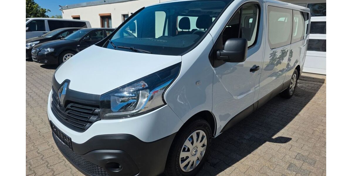 Renault Trafic 127.400 km 13.999 &euro; Vilshofen an der Donau 94474